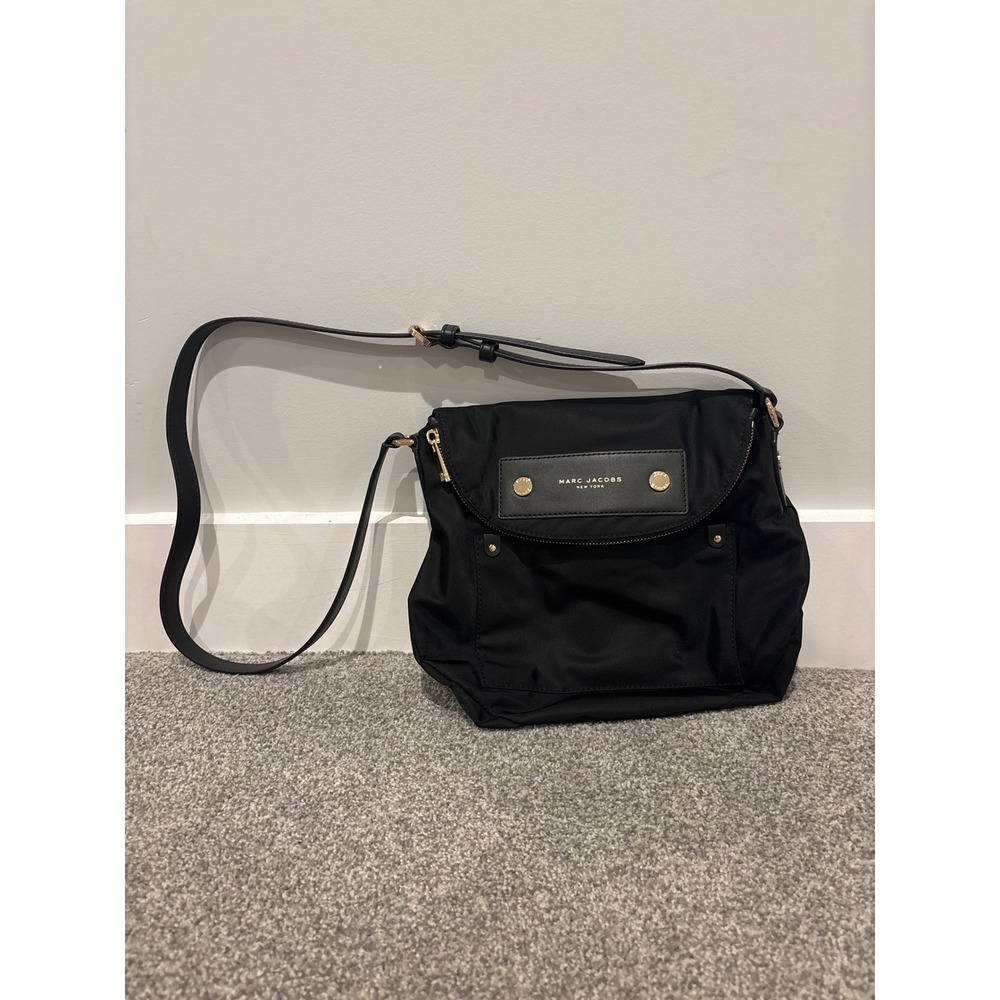 Marc Jacobs Preppy Nylon Sasha Crossbody Black Like new